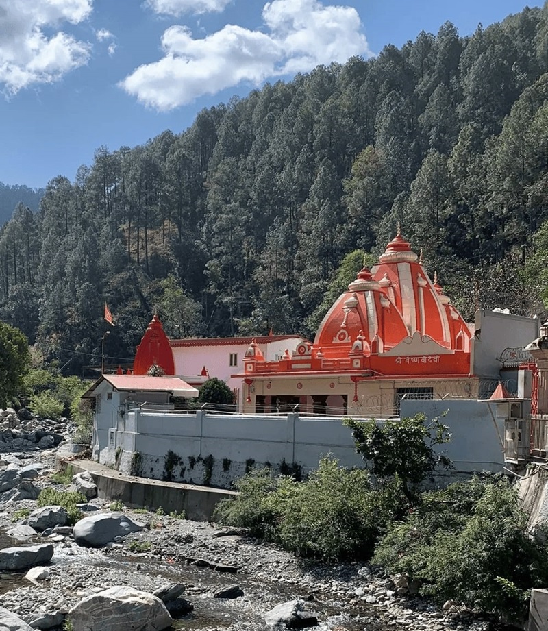Explore our Kainchi Dham Tour Packages